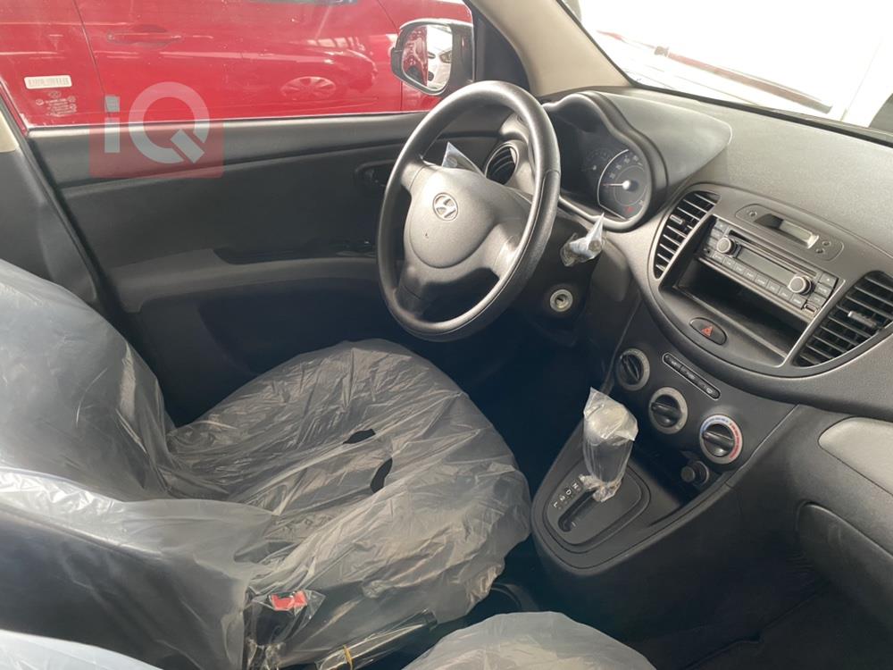 هيونداي i10